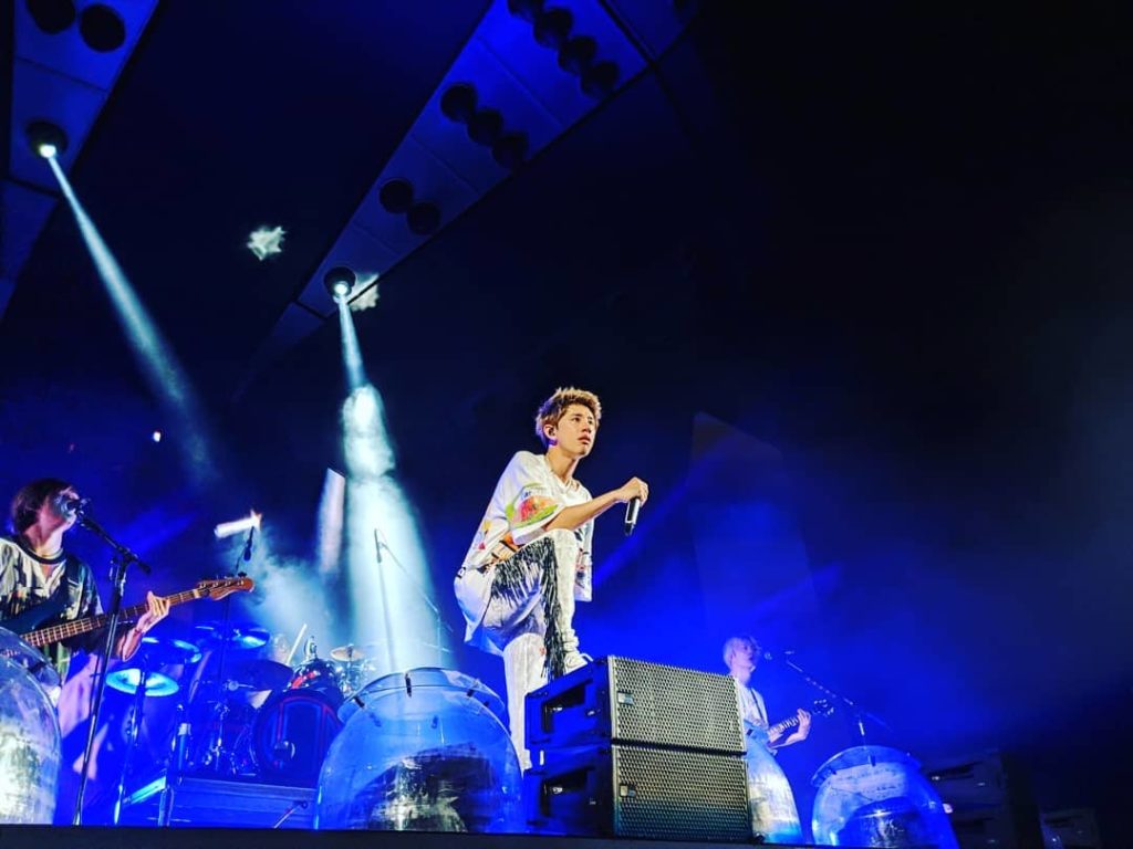 ワンオク セトリ エド・シーラン(Ed Sheeran)WORLD TOUR 2019 香港公演 day1【ONE OK ROCK】ファンブログ